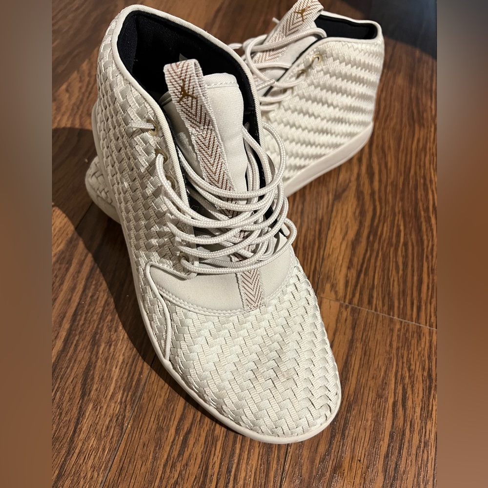 Air Jordan Eclipse Chukka